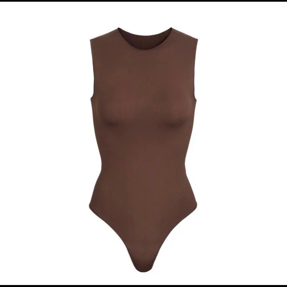 Skims bodysuit new with tags